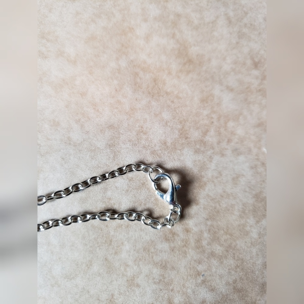🧜‍♀️ NEW Mermaid Cabochon Necklace - Picture 3 of 5